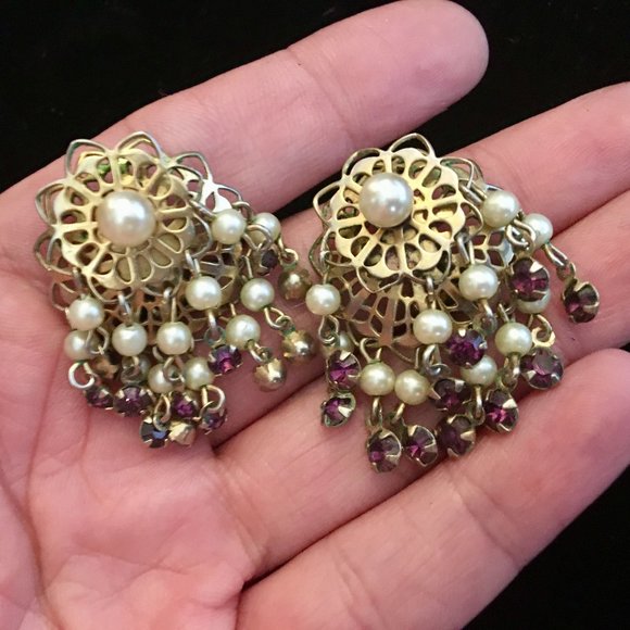 Earrings Vintage Chandelier Gold Pearls Purple Rhi - Picture 2 of 10